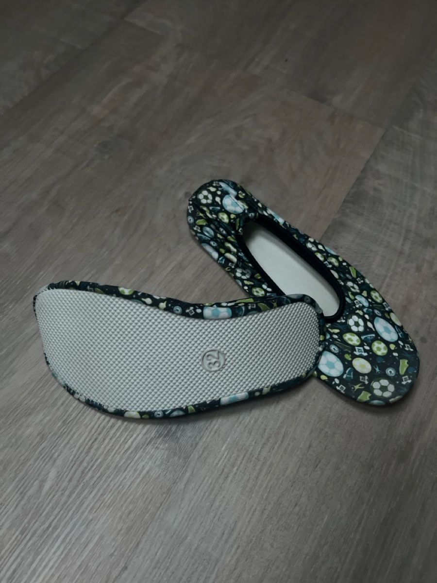 Scarpe per ragazzi: Kinder Dance Schuhe 32 – Usato da Bachenbülach venduto da Dana_Ondrasik 1