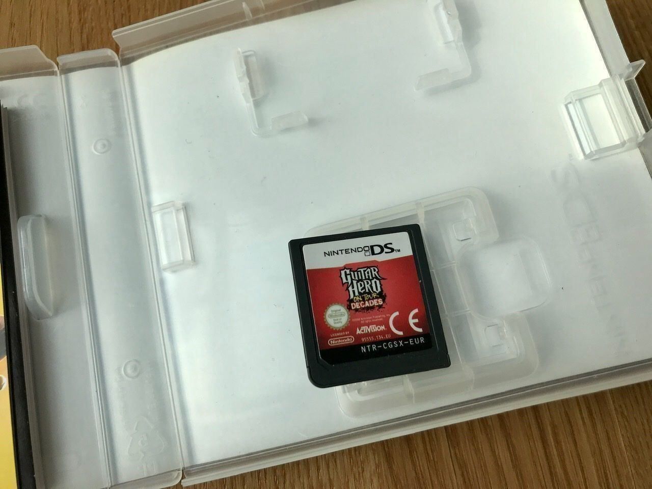 Nintendo Spiele: Guitar Hero on Tour Decades NDS – Gebraucht aus Basel von ece2108 3
