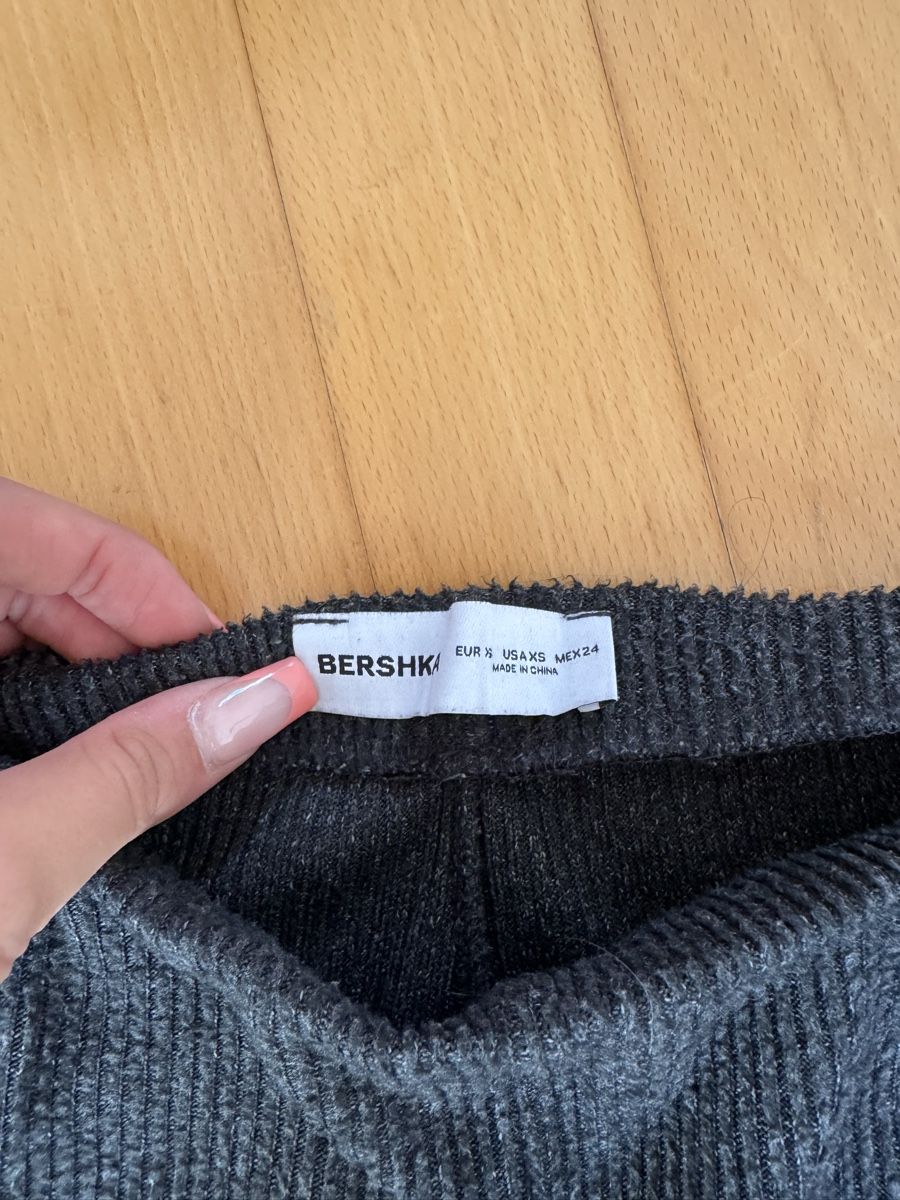 Bershka Hosen: Hose – Neu (gemäss Beschreibung) aus Turgi von eiiinalem 2