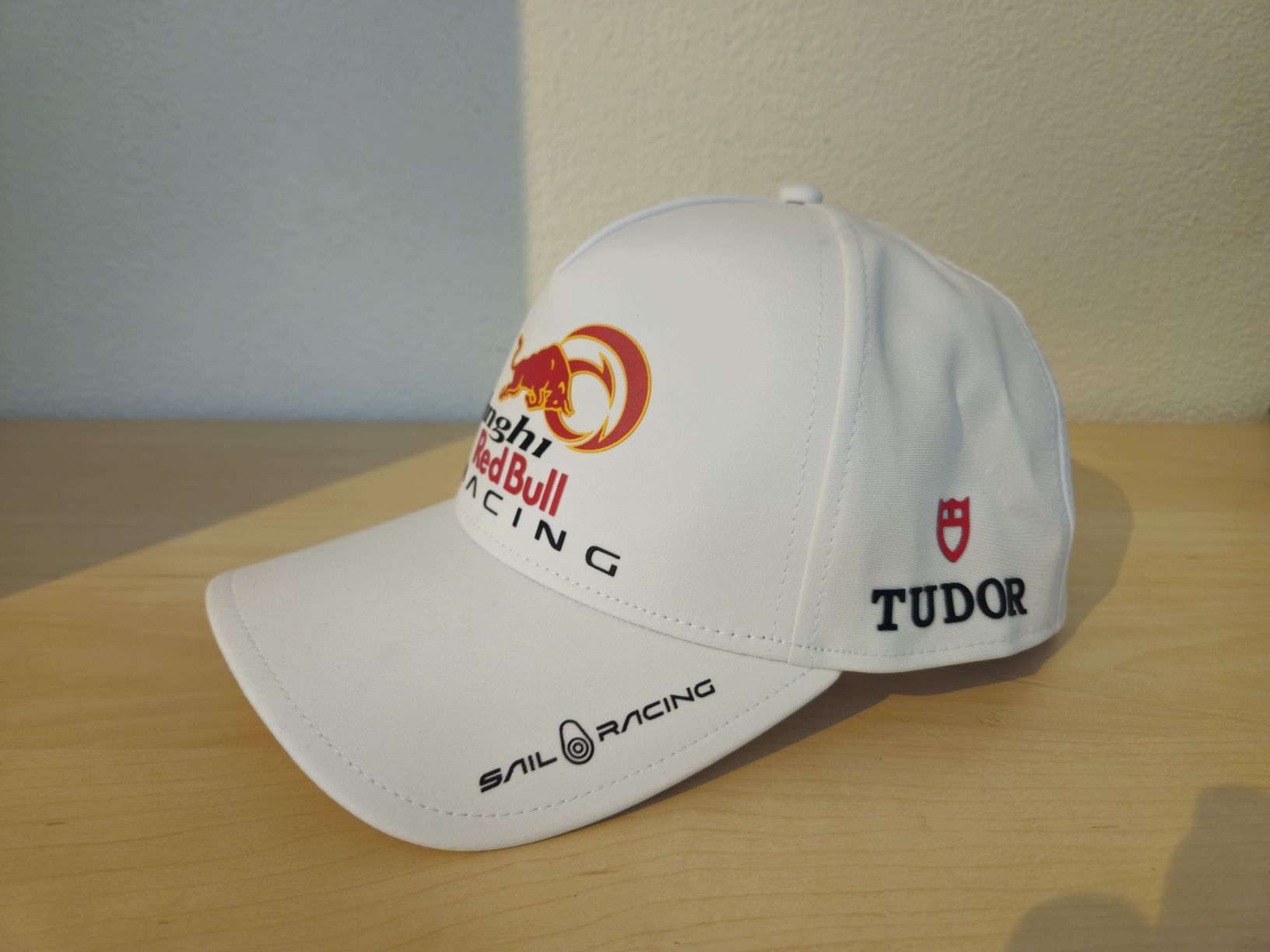 Altro in  Abbigliamento & Accessori: Cap Red Bull TUDOR Alinghi – Nuovo (secondo la descrizione) da Geuensee venduto da Berg59 1