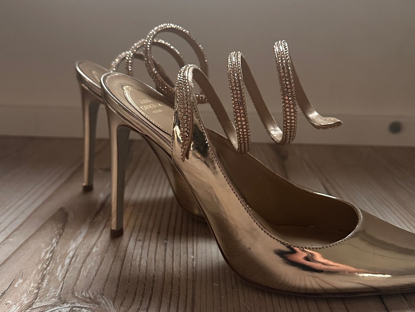 René Caovilla Scarpe da donna: Rene Caovilla - High Heels - Gold - Gr. 39 – Usato da Wauwil venduto da est_r5td 1