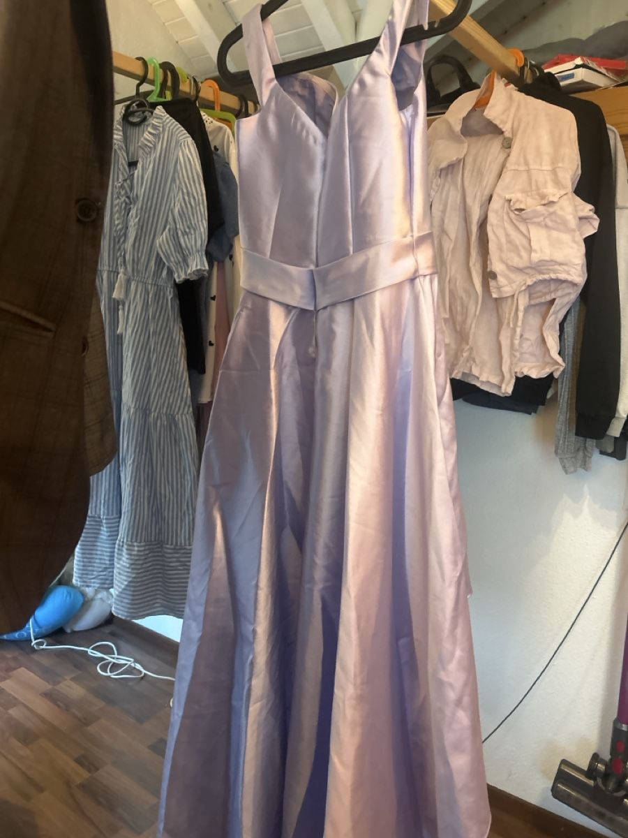 Vestiti: Extravagantes Kleid mit Schleife Grösse S – Usato da Fischenthal venduto da Victoria_fischenthal 1