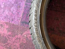 Toyota GR Yaris 4xGoodyear 225/40R18 92V guter Zustand
