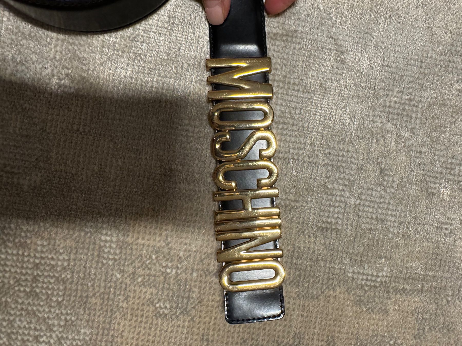 Moschino Cinture: Ceinture Moschino – Usato da Montmollin venduto da zet_zxx7 1