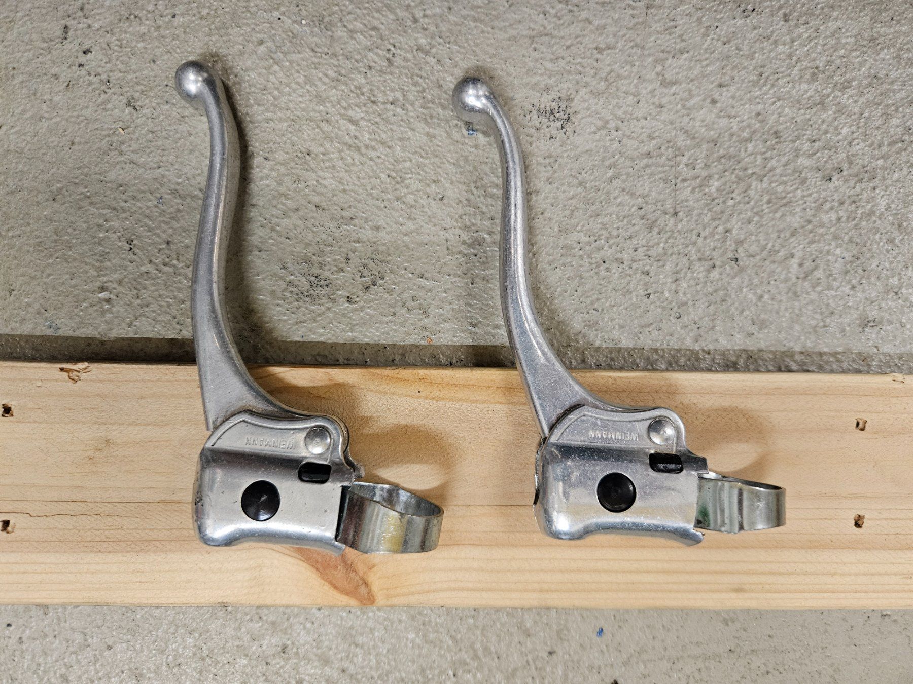 Pezzi di ricambio: Retro Velo Bremshebel Aluminium – Usato da Zürich venduto da dom_7d9b