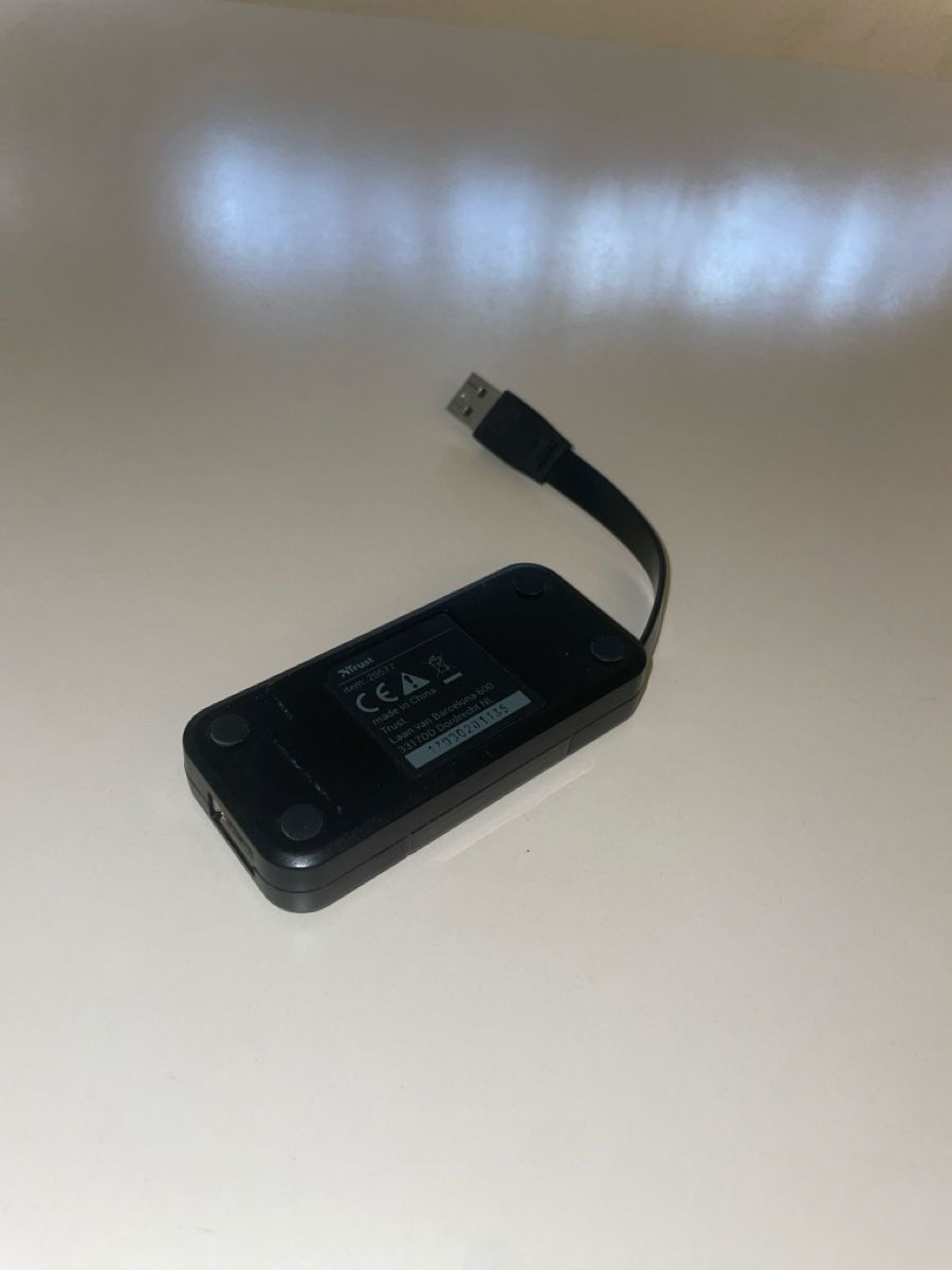 Hubs & Switches: USB-A connector  – D'occasion à Uvrier par SzymonClivaz 2