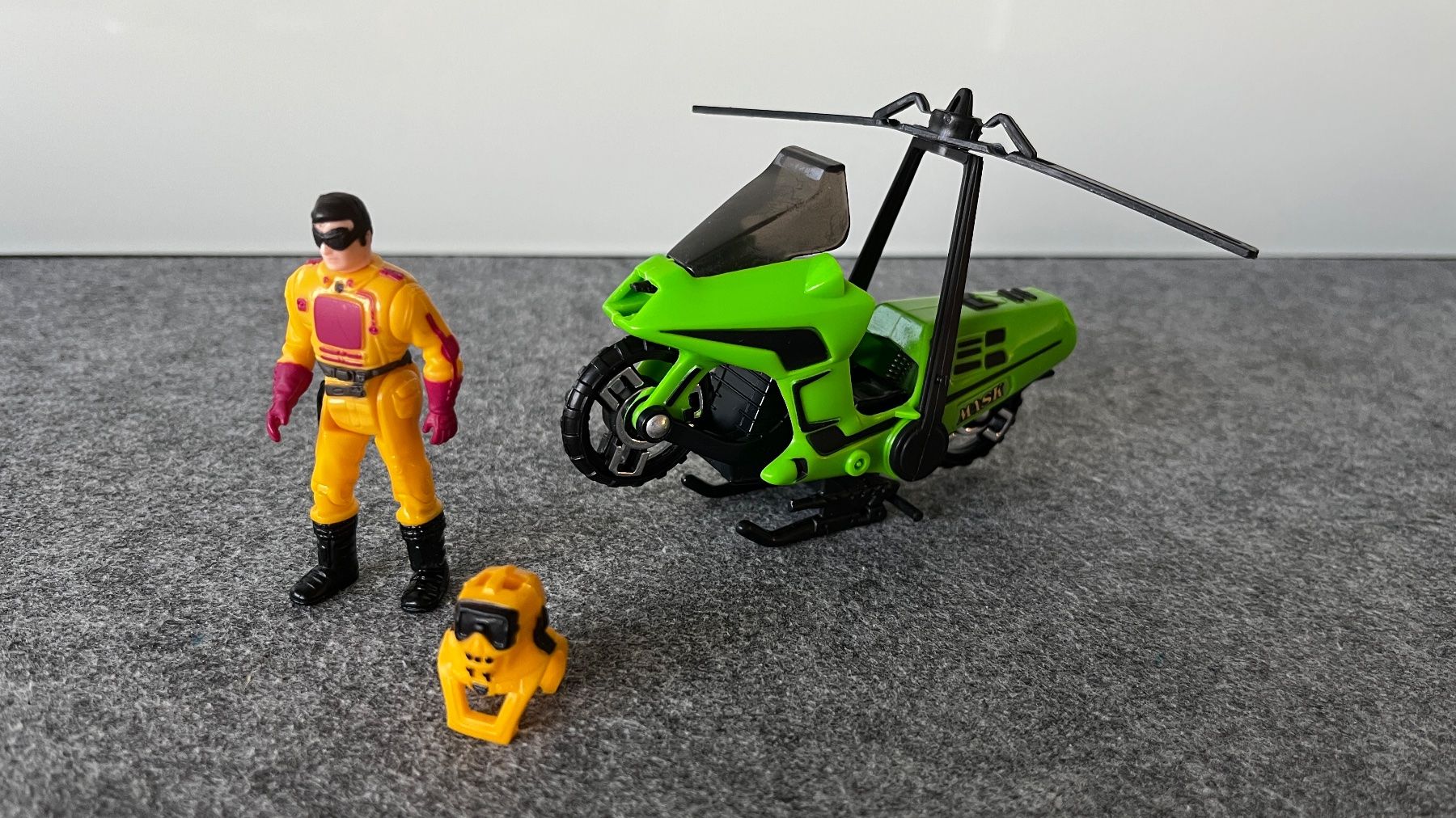 Spielzeuge: Mask CONDOR -1987 Neuwertig – Neu (gemäss Beschreibung) aus Siebnen von  3