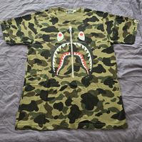 BAPE T-Shirt A Bathing Ape Camo Shark Print Size L