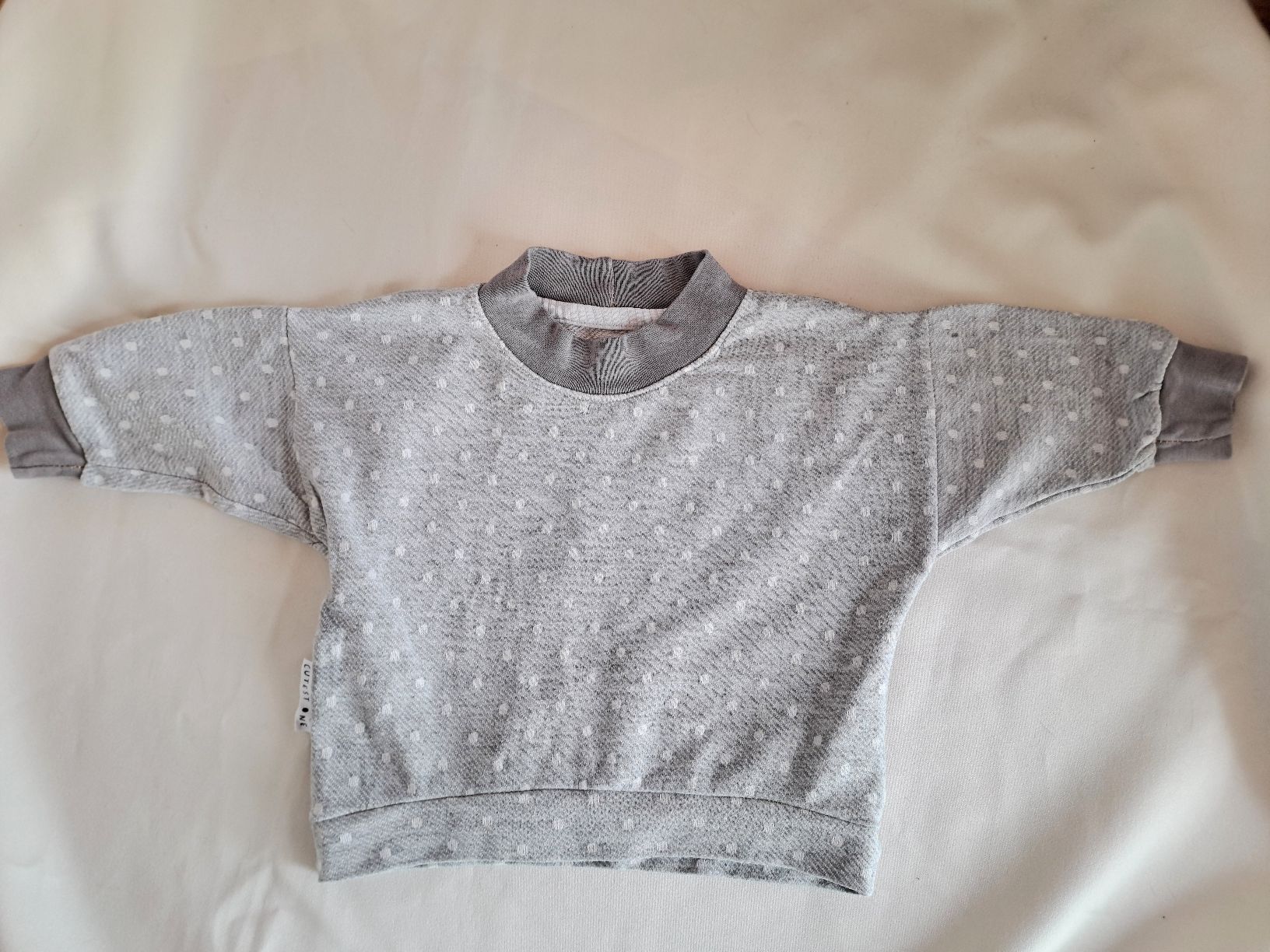 Maglioni & Felpe: Oversized-Sweater Gr.62-68 – Usato da Bänk (Dägerlen) venduto da Quatschdachs