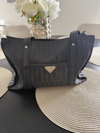 Schwarze MM Leder Tasche