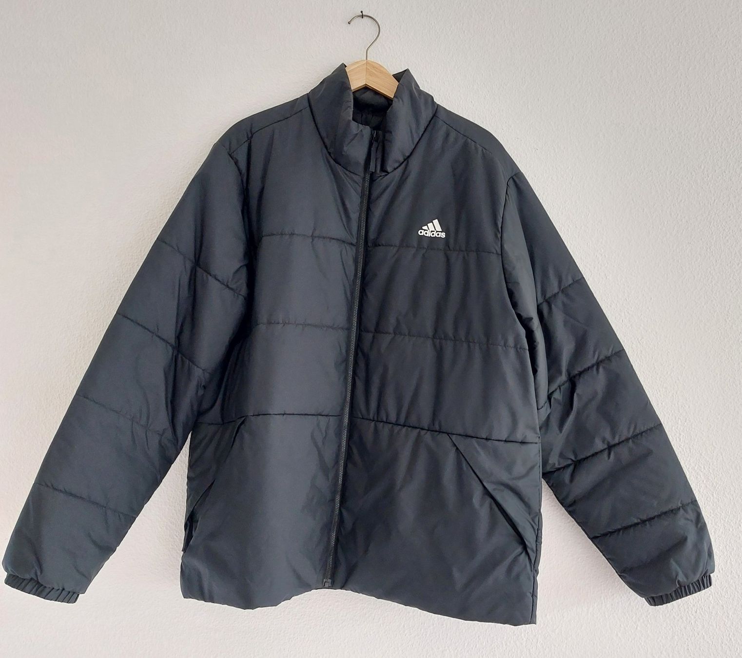 Adidas Giacche: Herrenjacke von «Addidas» – Nuovo e nell'imballaggio originale da Bergdietikon venduto da Zozo