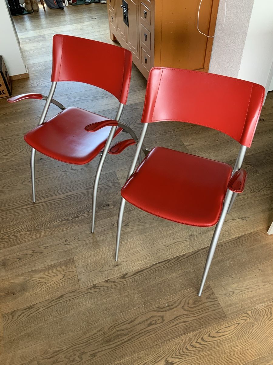 Calligaris Sedie: Rote Design Stühle, Stahlgestell mit rotem Leder – Usato da Birmensdorf ZH venduto da mue_56k9