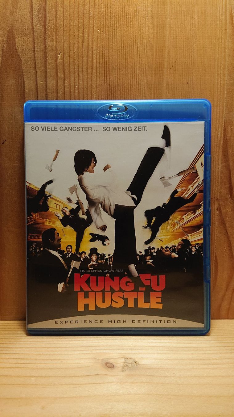 Tous les DVDs: KUNG FU HUSTLE Blu-Ray mit Stephen Chow – D'occasion à Wilderswil par Exebub