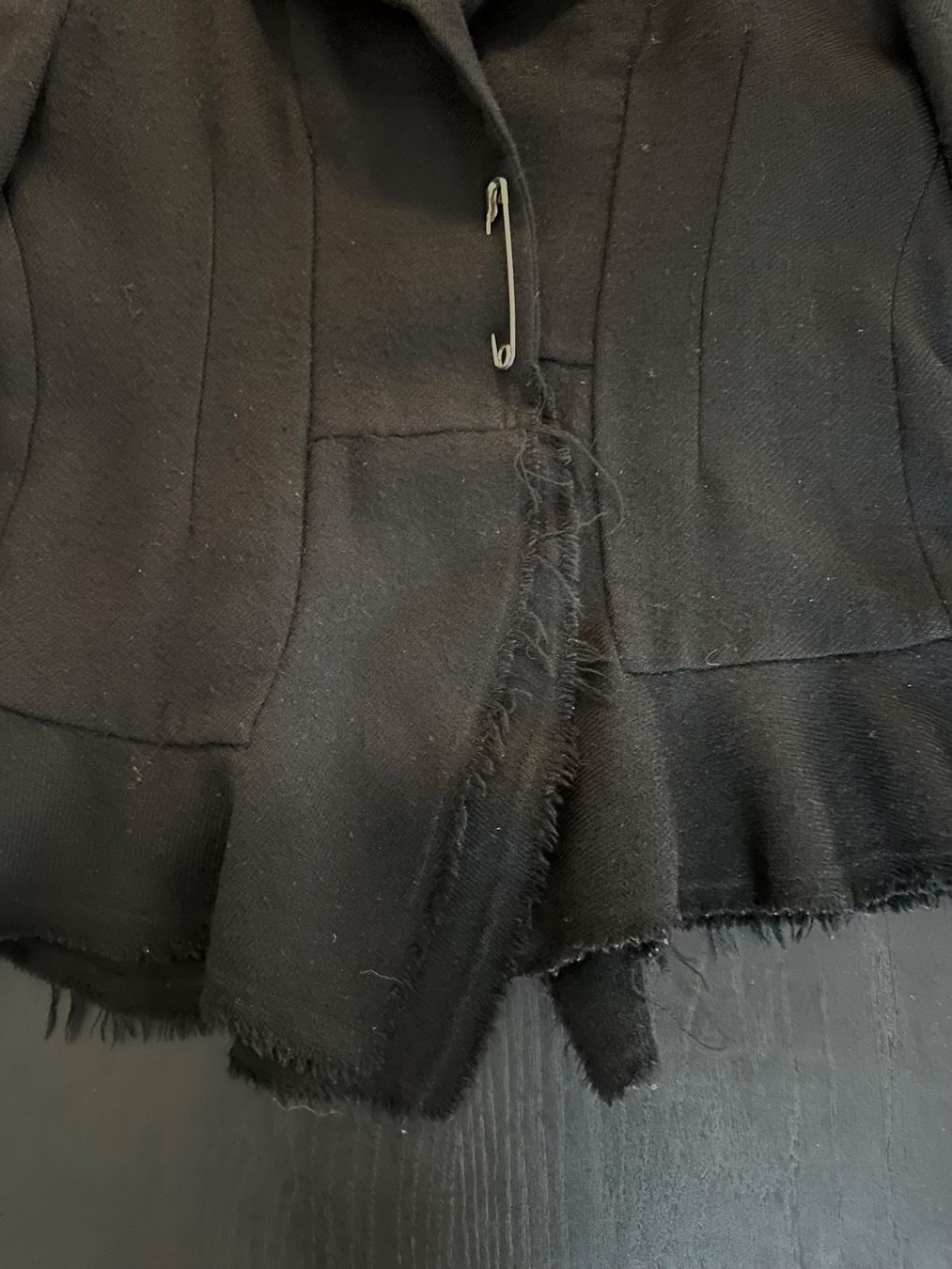 Ensembles & Tailleurs: Comme des Garcons Wool Blazer – Neuf (Voir description) à Kirchdorf AG par lau_c6lg 2