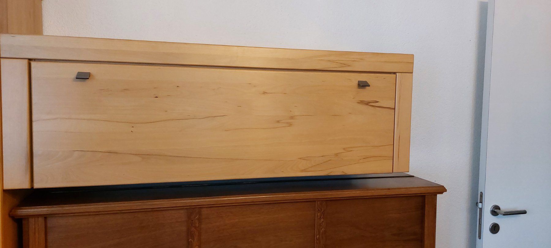 Cassettiere: Wandsideboard massiv Buche – Usato da Bürglen UR venduto da KaiserS12 1