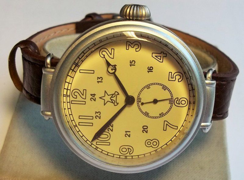 Orologi: CCCP Pilotenuhr Handaufzug WWII – Nuovo (secondo la descrizione) da basel venduto da Vulcanus 1