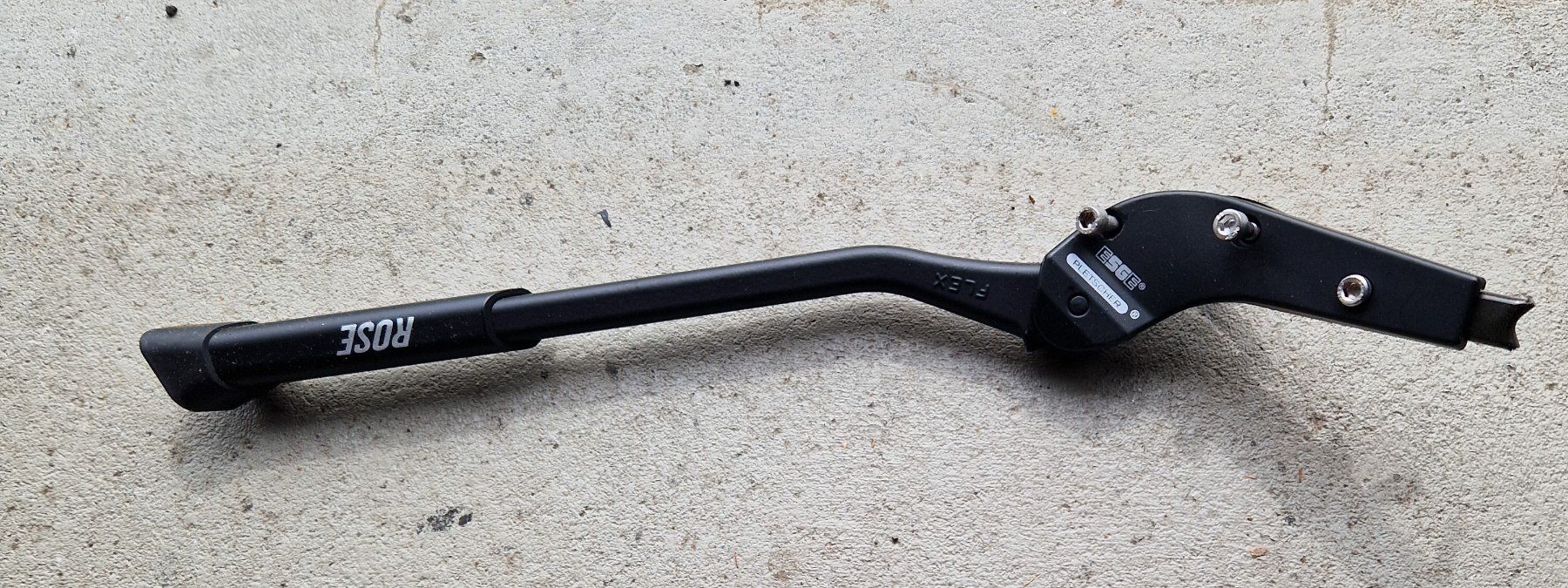 Cavalletti per biciclette: PletcFahrradständer Flex – Usato da Ennetmoos venduto da Eddieinoz