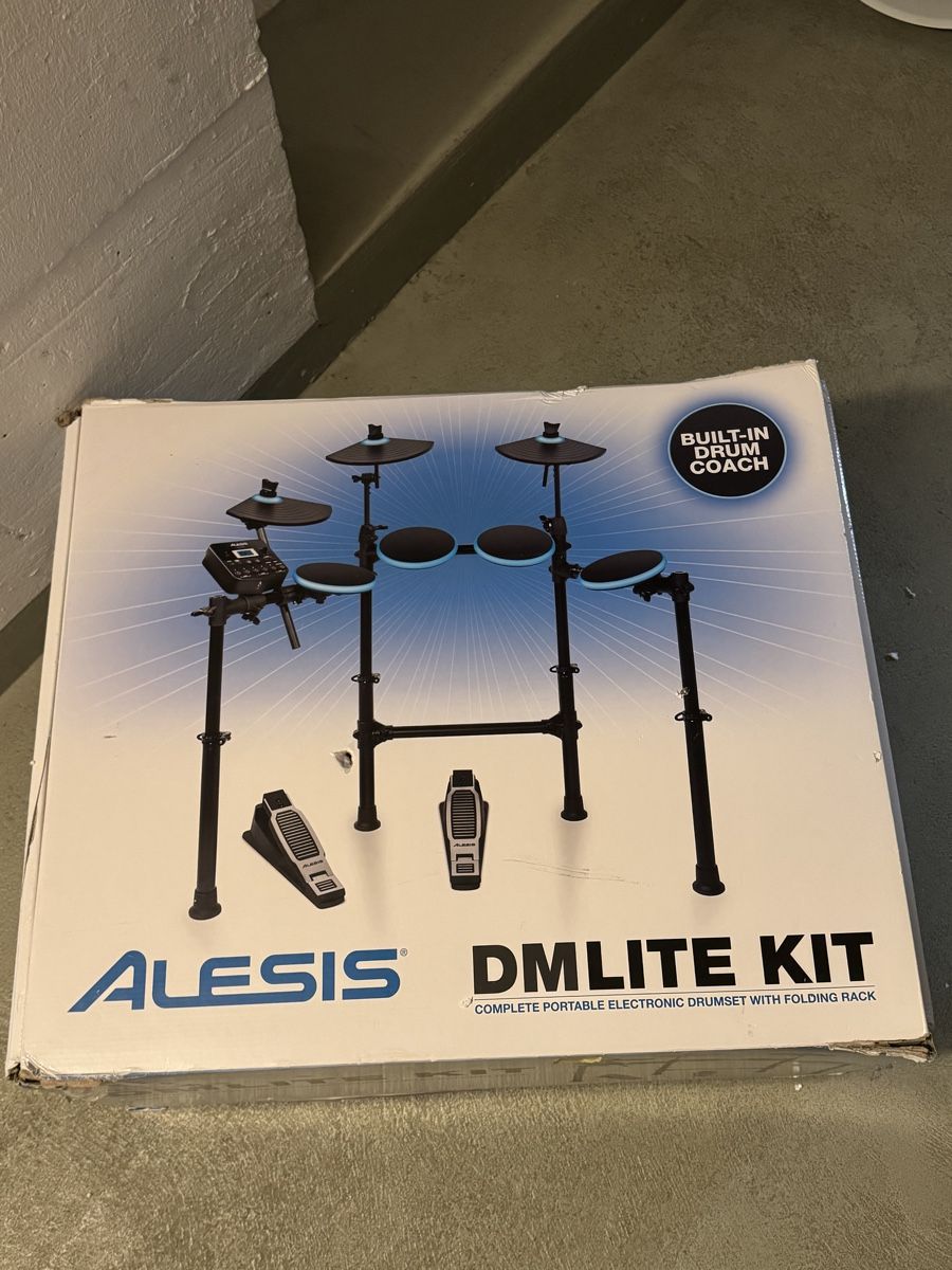 Alesis Strumenti musicali: Alesis Dmlite Kit Schlagzeug – Usato da Basel venduto da Gucci57