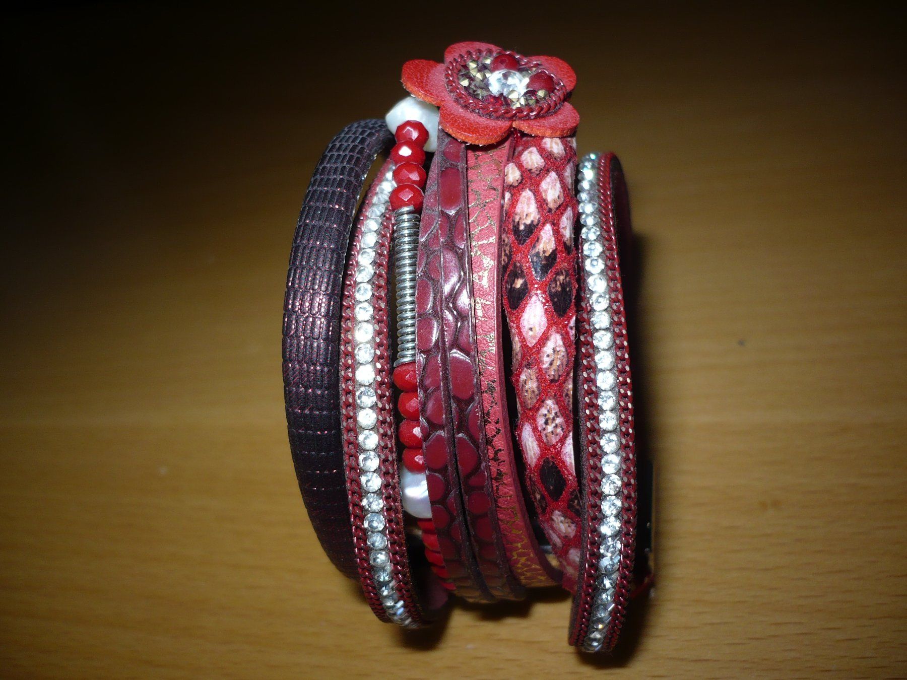 Bracciali & Braccialetti: schönes Leder Armband – Usato da Merzligen venduto da Marthe22 3