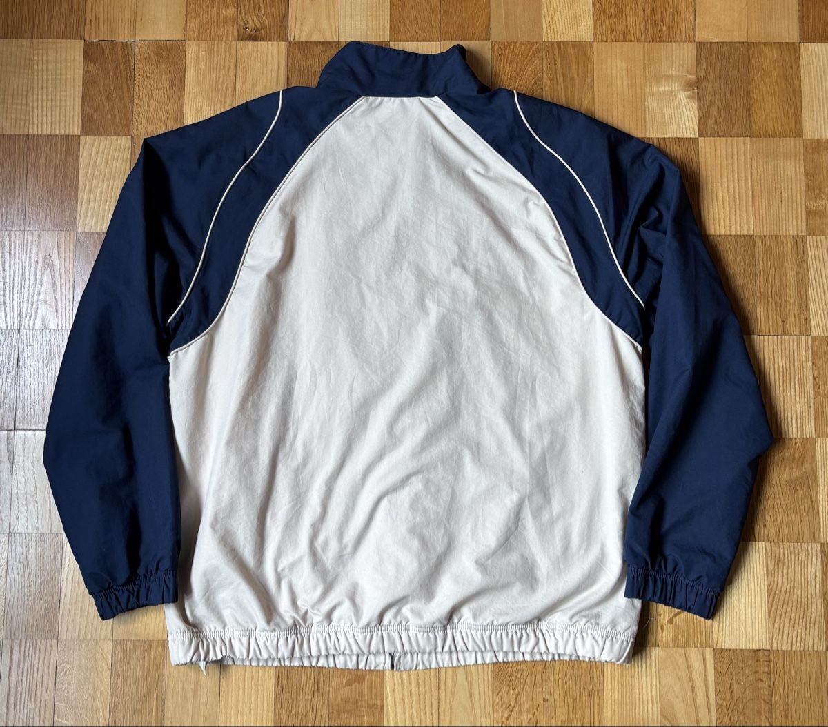 Nike Giacche: Nike Trackjacket / Jacke Beige Blau – Usato da Bern venduto da Lelixino 2