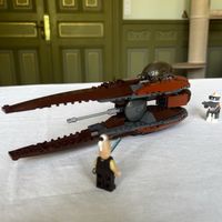 Lego Star Wars 7959 Geonosian Starfighter Set