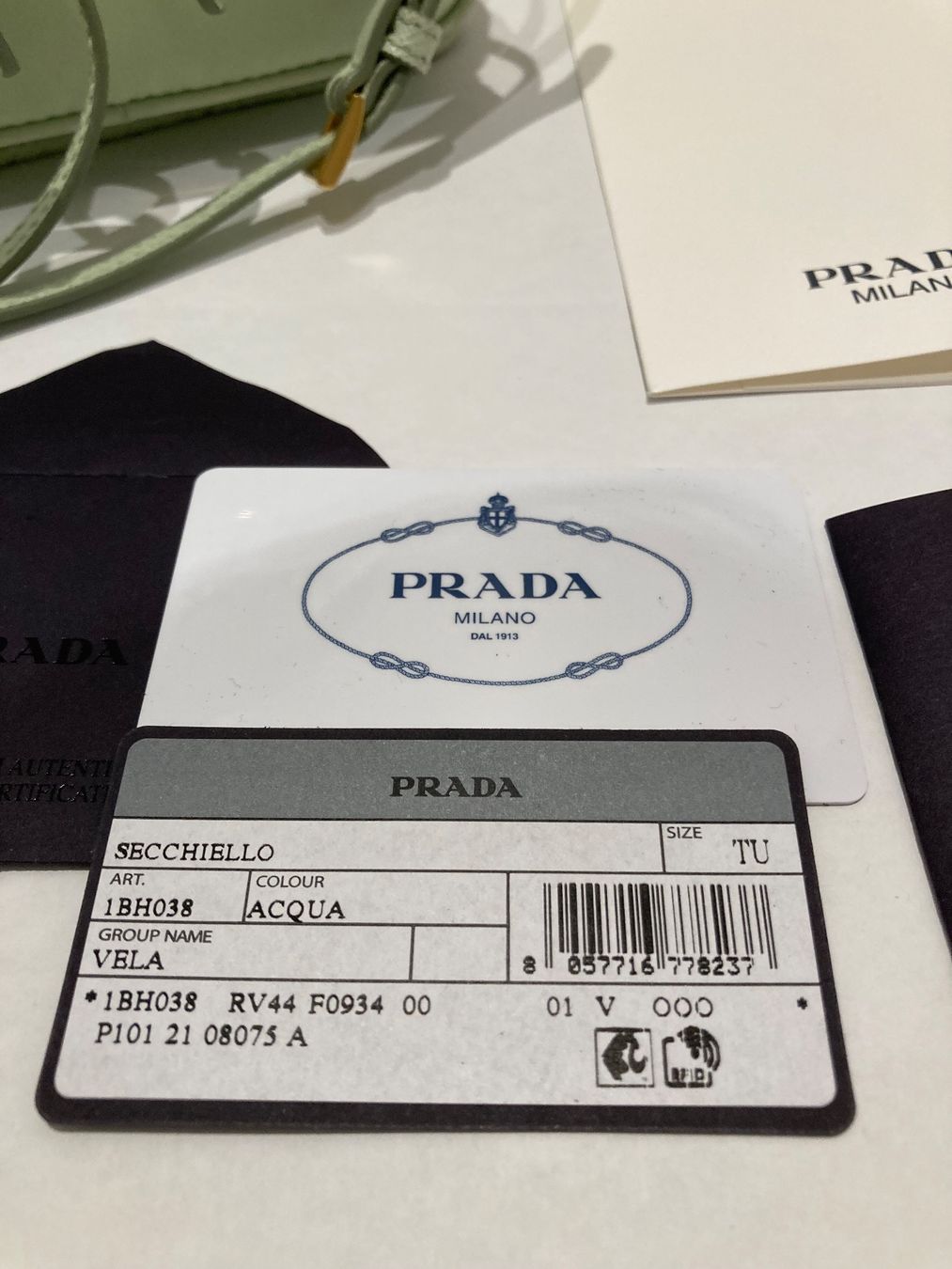 Prada Borse da donna: Prada BAG RE-NYLON – Usato da Paradiso venduto da Kayakara 5