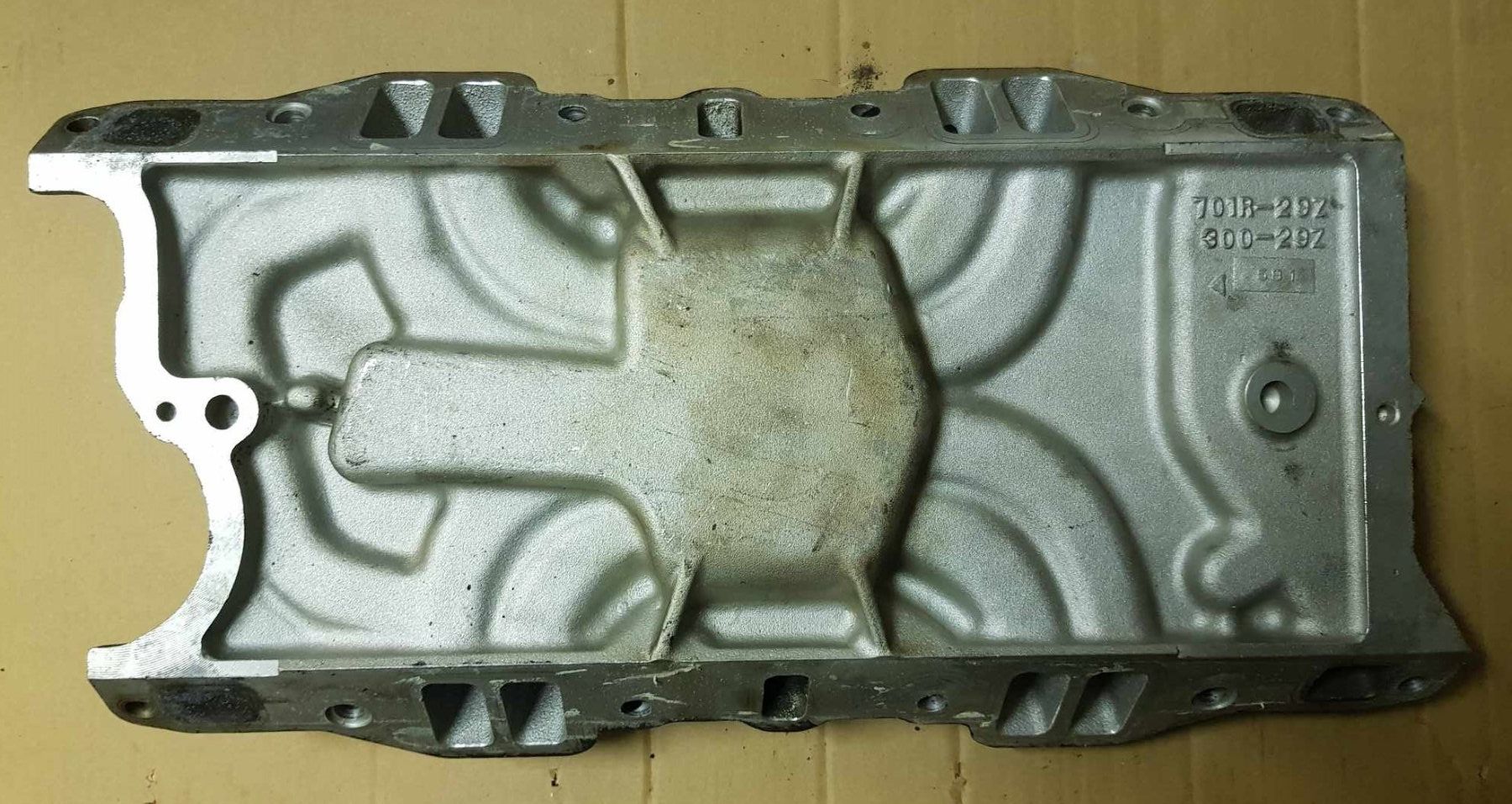 Mopar Tutti pezzi di ricambio auto: Mopar Small Block Intake Terminator – Usato da Niedergösgen venduto da usc_tt5r 2
