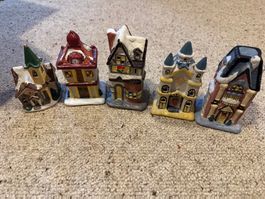5 Miniatur Weihnachtshäuser Keramik gebraucht Zustand
