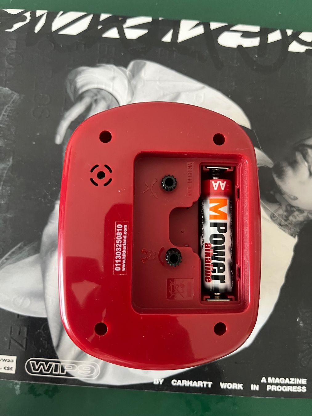 Wecker: Schöner RetroWecker in rot-creme – Gebraucht aus Zürich von eliaslionel 1