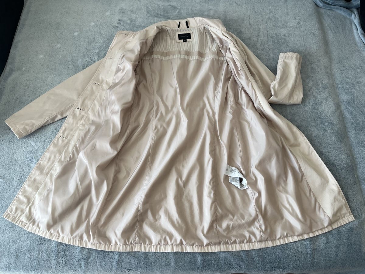 Comma Cappotti: Comma, Trenchcoat, Light coat , Gr. 36, Beige – Nuovo (secondo la descrizione) da Gümligen venduto da caron__ 7