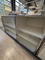 USM Sideboard weiss mit Glastür, Ausstellungsmodel