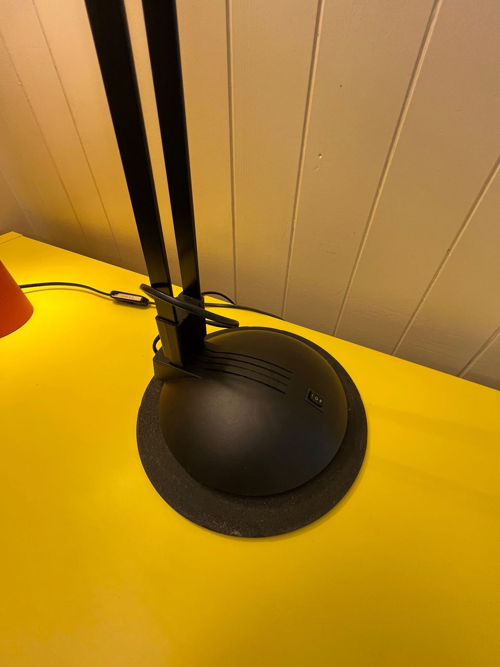 Lampade: Grande lampe design postmoderne 80’s – Usato da Montreux venduto da LeVintage33 2