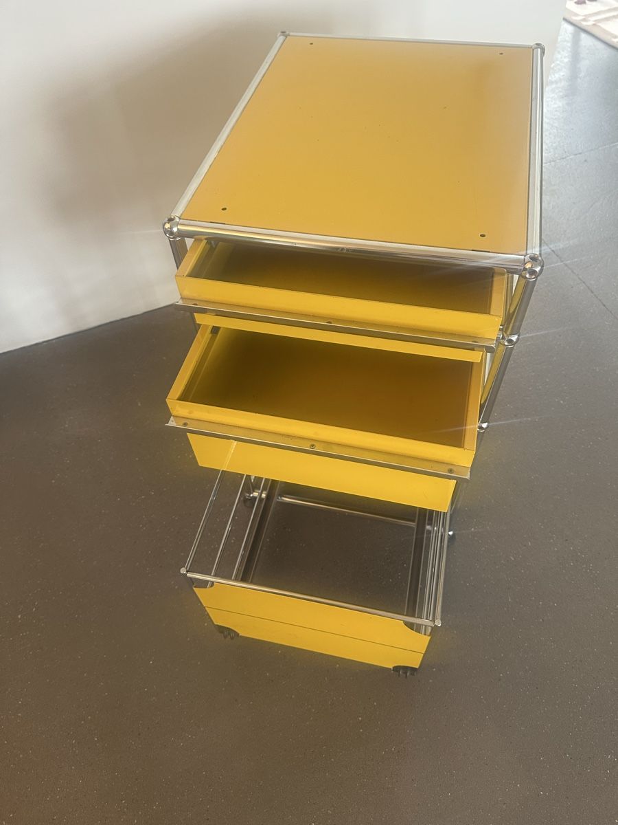 USM Eléments de bureau: USM Haller Korpus – D'occasion à Zürich par IndividumCH 1