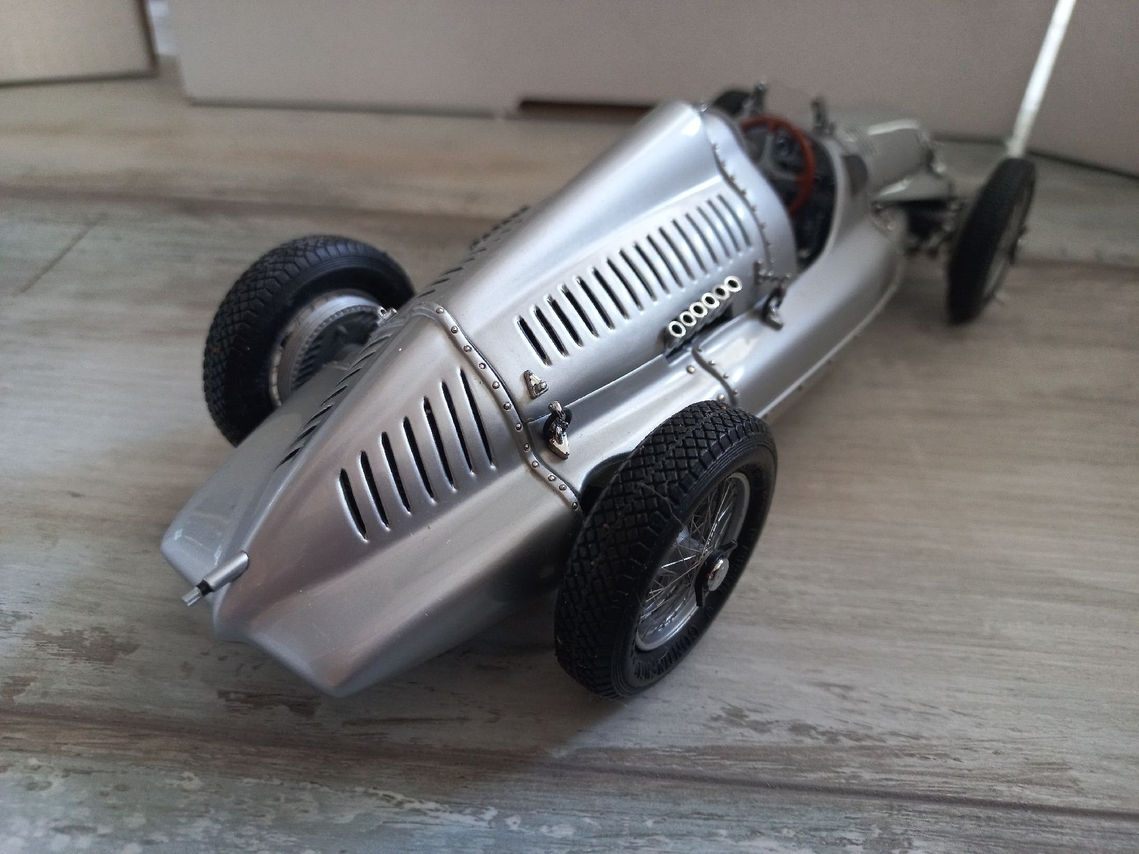 CMC Modellautos: AutoUnion Type D 1/18 CMC – Gebraucht aus Attalens von remy_s00 4