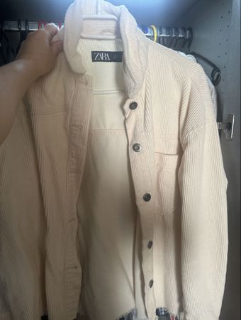 Zara Jacke in Creme