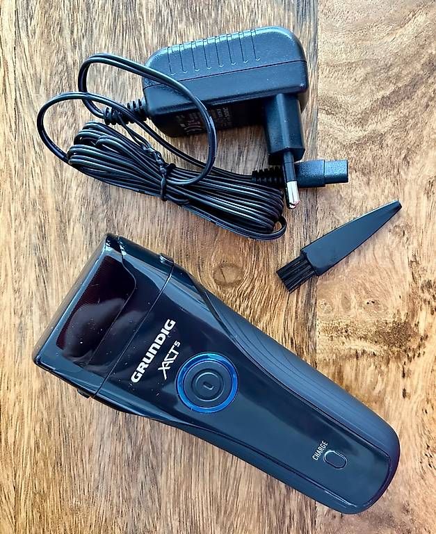 Rasoi & Lamette da barba: Grundig Rasierer MS6240 – Usato da Ettingen venduto da Billy4107