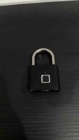 Verrou, cadenas à empreinte digitale