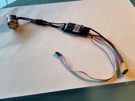 Extron Brushless RC Motor mit Roxxy BL Control Regler