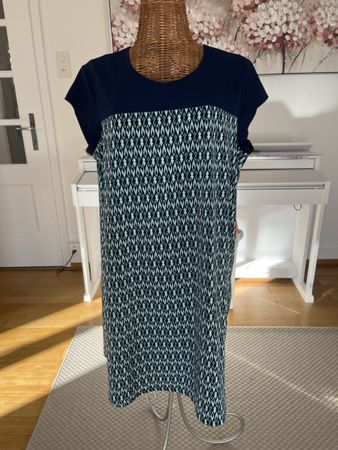 Sommerliches Umstandskleid von Liz Lange, Grösse M
