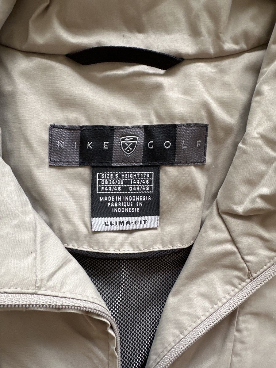 Nike Giacche: Nike Golf Windbreaker Grösse L – Usato da Zürich venduto da ape_gb8z 1
