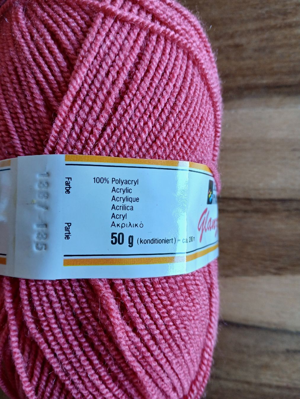 Alle Dekorationen: Yarn bundle: Pink Glanzperle & Multicolored Belday🧶 – Neu (gemäss Beschreibung) aus Dübendorf von LoRi-2026 1