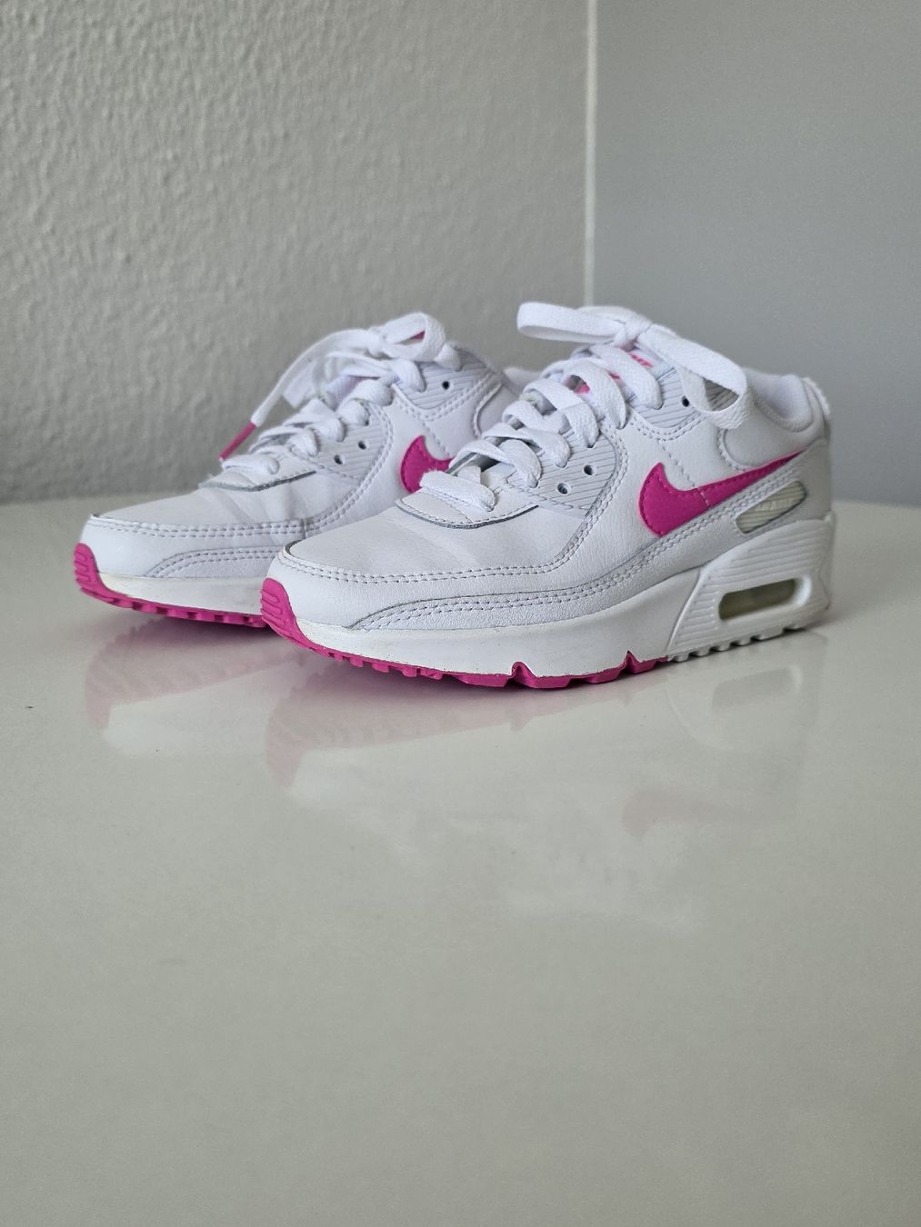 Scarpe da donna: Nike Air Max 90 – Usato da Suhr venduto da MrvicaAG