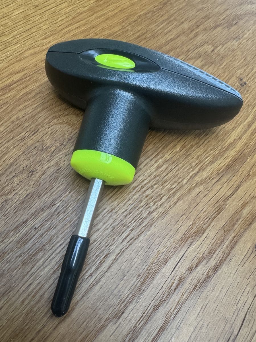 Nike Mazze & Set: NIKE Golf Drehmomentschlüssel NEU – Nuovo (secondo la descrizione) da Gurmels venduto da topsommer 3