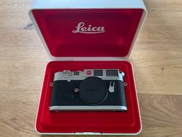 Leica M6 silbrig von 1995, perfekter Zustand