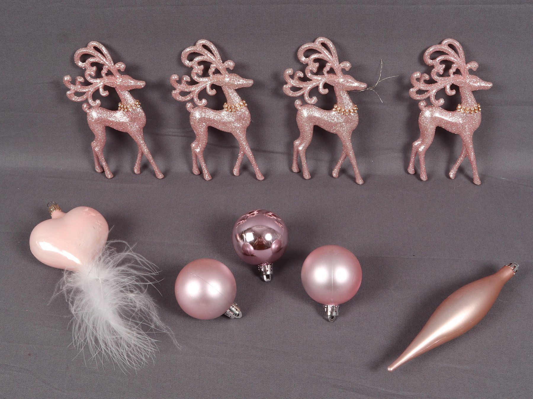 Alle Dekorationen: WEIHNACHTSKUGELN Deko-Set Rosa/Silber mit Rentieren – Gebraucht aus Steinen von Restwert_Steinen 4