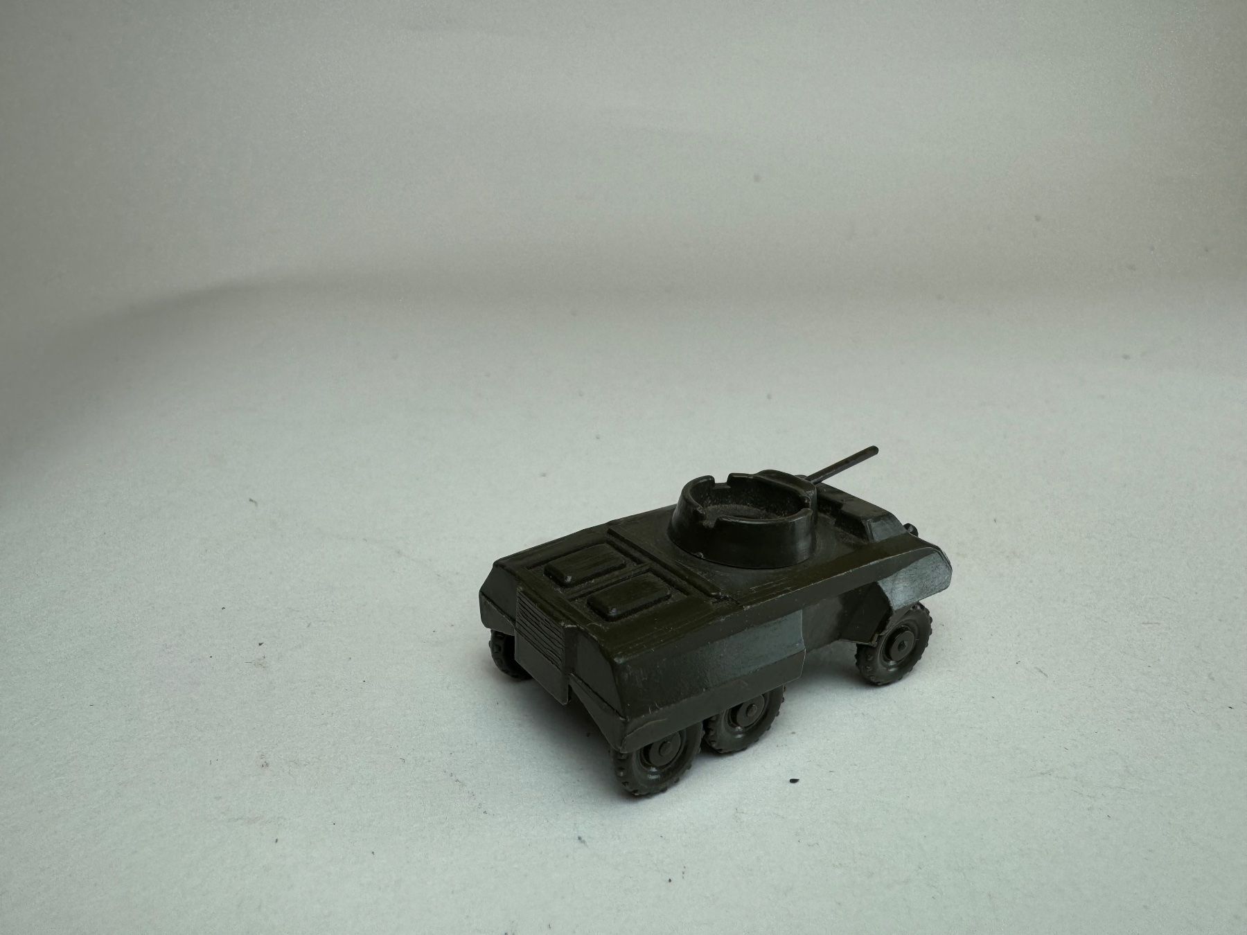 Roskopf Modellini d'auto: Roskopf Minitanks Panzer M 8 – Usato da Elm venduto da Wikmtz 1