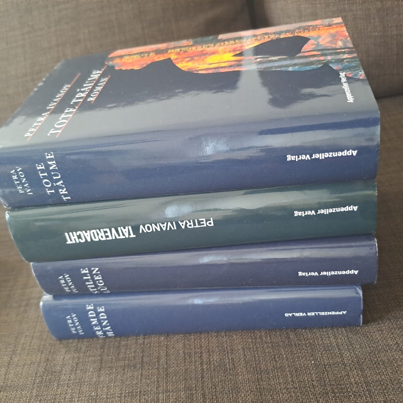Libri: Petra Ivanov – Usato da Oberengstringen venduto da ger_v5h5 1