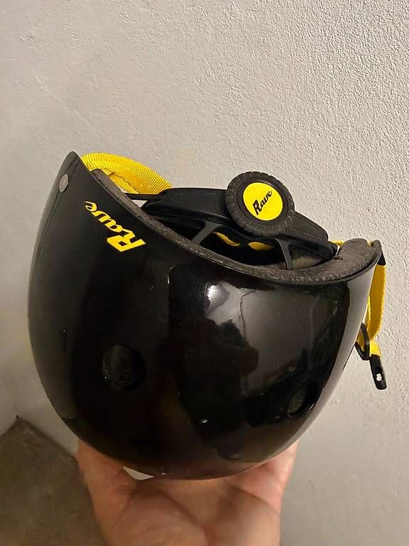 Casques: Casque junior – D'occasion à Genève par sth_2fcl