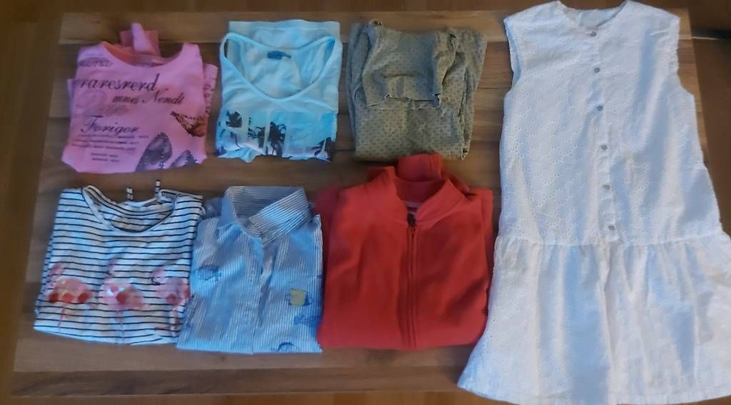 Lotti & Set di vestiti: Kinder Kleidung 9-11 – Usato da Pratteln venduto da nt.geschenkshop