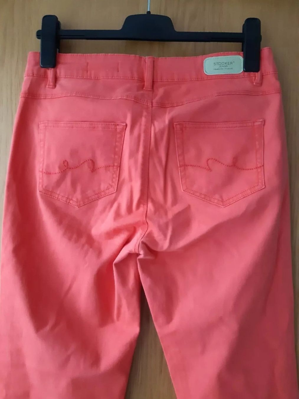 Pantaloni: Damen Mädchen  Hose 31/32 Blau Esprit Top – Usato da St.Gallen venduto da LaMiSa 2